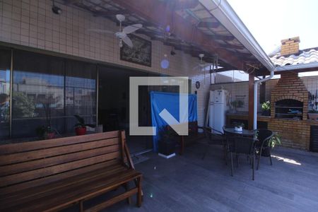 Apartamento à venda com 200m², 3 quartos e 2 vagasVaranda