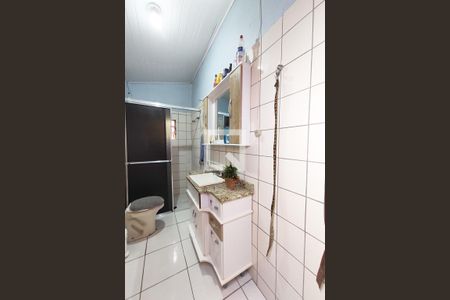 Casa à venda com 160m², 3 quartos e 4 vagas Casa à venda com 160m², 3 quartos e 4 vagasBanheiro