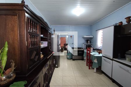 Casa à venda com 160m², 3 quartos e 4 vagas Casa à venda com 160m², 3 quartos e 4 vagasCozinha