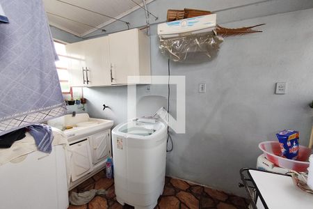 Casa à venda com 160m², 3 quartos e 4 vagas Casa à venda com 160m², 3 quartos e 4 vagasEspaço Gourmet e Área de Serviço