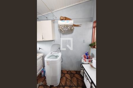 Casa à venda com 160m², 3 quartos e 4 vagas Casa à venda com 160m², 3 quartos e 4 vagasEspaço Gourmet e Área de Serviço