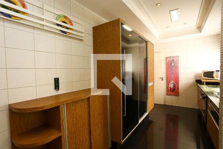 Apartamento para alugar com 290m², 4 quartos e sem vaga Apartamento para alugar com 290m², 4 quartos e sem vagaCozinha