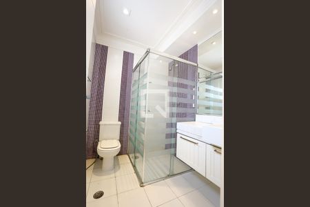 Apartamento para alugar com 290m², 4 quartos e sem vaga Apartamento para alugar com 290m², 4 quartos e sem vagaBanheiro da Suíte 1