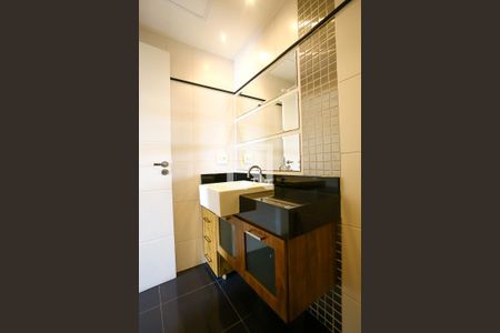 Apartamento para alugar com 290m², 4 quartos e sem vaga Apartamento para alugar com 290m², 4 quartos e sem vagaBanheiro da Suíte 3