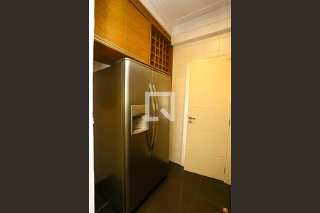 Apartamento para alugar com 290m², 4 quartos e sem vaga Apartamento para alugar com 290m², 4 quartos e sem vagaCozinha