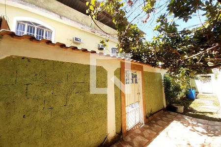 Casa para alugar com 180m², 2 quartos e sem vaga Casa para alugar com 180m², 2 quartos e sem vagaFachada