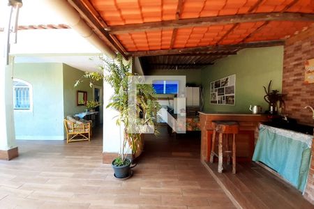 Casa para alugar com 180m², 2 quartos e sem vaga Casa para alugar com 180m², 2 quartos e sem vagaQuintal