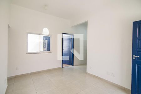 Sala de casa para alugar com 2 quartos, 65m² em Taquara, Rio de Janeiro