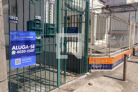 Casa para alugar com 65m², 2 quartos e sem vagaPlaquinha