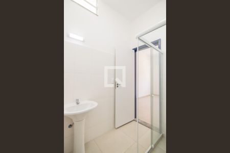 Banheiro da Suíte de casa para alugar com 2 quartos, 65m² em Taquara, Rio de Janeiro