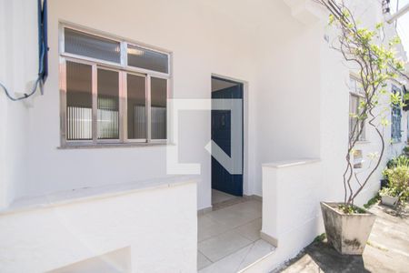 Casa para alugar com 65m², 2 quartos e sem vagaFachada