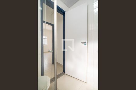 Casa para alugar com 65m², 2 quartos e sem vagaBanheiro