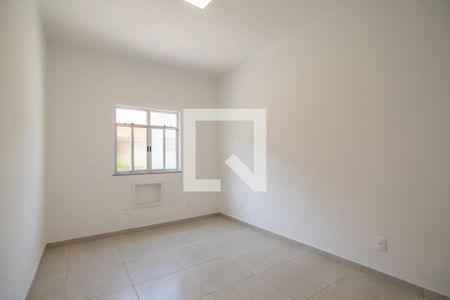 Suíte de casa para alugar com 2 quartos, 65m² em Taquara, Rio de Janeiro