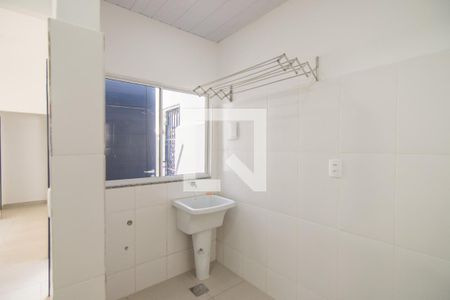 Casa para alugar com 65m², 2 quartos e sem vagaCozinha e Área de Serviço