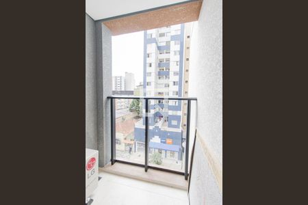 Varanda de kitnet/studio para alugar com 1 quarto, 30m² em Centro, Curitiba