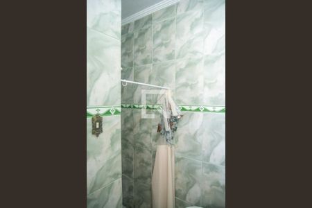 Casa à venda com 166m², 2 quartos e 1 vaga Casa à venda com 166m², 2 quartos e 1 vagaBanheiro - Casa Fundos