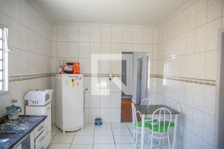 Casa à venda com 166m², 2 quartos e 1 vaga Casa à venda com 166m², 2 quartos e 1 vagaCozinha