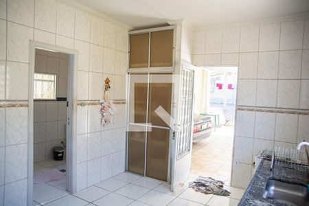 Casa à venda com 166m², 2 quartos e 1 vaga Casa à venda com 166m², 2 quartos e 1 vagaCozinha