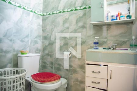 Casa à venda com 166m², 2 quartos e 1 vaga Casa à venda com 166m², 2 quartos e 1 vagaBanheiro - Casa Fundos