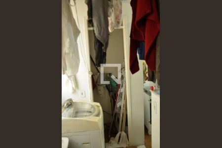 Apartamento à venda com 90m², 2 quartos e 1 vagaÁrea de Serviço