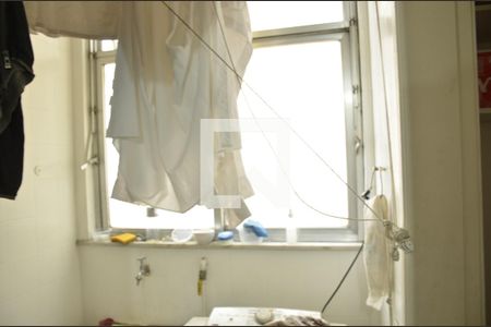 Apartamento à venda com 90m², 2 quartos e 1 vagaÁrea de Serviço