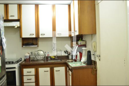 Apartamento à venda com 90m², 2 quartos e 1 vagaCozinha