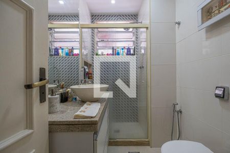 Apartamento à venda com 58m², 1 quarto e 1 vagaBanheiro