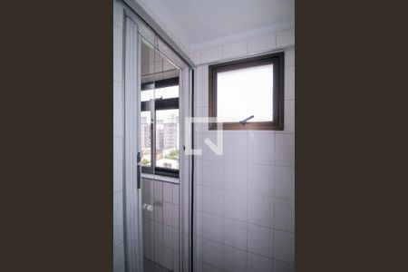 Apartamento para alugar com 68m², 2 quartos e 1 vagaBanheiro 2