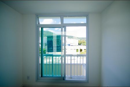 Sacada de apartamento para alugar com 2 quartos, 66m² em São Francisco, Niterói