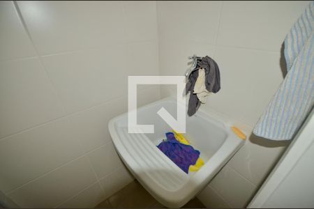 Apartamento para alugar com 66m², 2 quartos e 1 vagaÁrea de Serviço