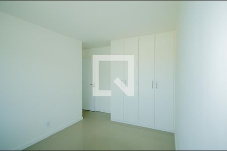 Apartamento para alugar com 66m², 2 quartos e 1 vagaSuíte