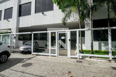 Apartamento para alugar com 92m², 2 quartos e 1 vagaFachada e portaria