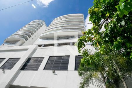 Apartamento para alugar com 92m², 2 quartos e 1 vagaFachada e portaria