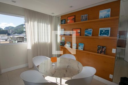 Apartamento para alugar com 92m², 2 quartos e 1 vagaÁrea comum