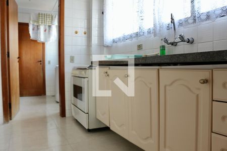 Apartamento para alugar com 139m², 3 quartos e 2 vagasCozinha