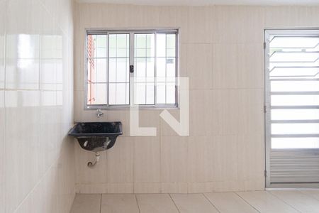 Casa à venda com 120m², 3 quartos e sem vaga Casa à venda com 120m², 3 quartos e sem vagaCozinha e área de serviço