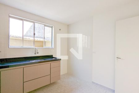 Casa para alugar com 250m², 2 quartos e 2 vagas Casa para alugar com 250m², 2 quartos e 2 vagasCozinha