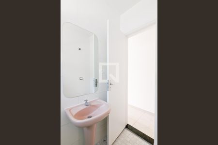 Casa para alugar com 250m², 2 quartos e 2 vagas Casa para alugar com 250m², 2 quartos e 2 vagasBanheiro