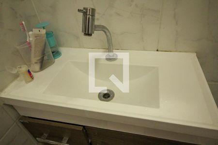 Casa à venda com 280m², 3 quartos e 5 vagas Casa à venda com 280m², 3 quartos e 5 vagasBanheiro Quarto 3 - Suíte