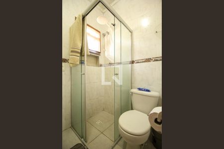 Casa à venda com 280m², 3 quartos e 5 vagas Casa à venda com 280m², 3 quartos e 5 vagasBanheiro Quarto 3 - Suíte