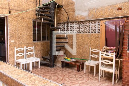 Casa para alugar com 250m², 3 quartos e 2 vagas Casa para alugar com 250m², 3 quartos e 2 vagasÁrea comum - Churrasqueira