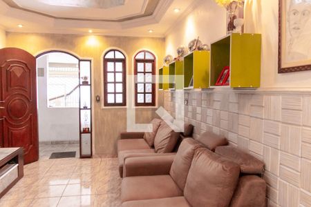 Sala de casa para alugar com 3 quartos, 250m² em Jardim Juliana, Ferraz de Vasconcelos