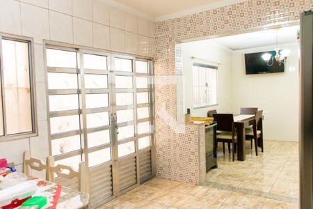 Casa para alugar com 250m², 3 quartos e 2 vagas Casa para alugar com 250m², 3 quartos e 2 vagasCozinha