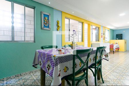 Casa à venda com 150m², 1 quarto e sem vagacozinha