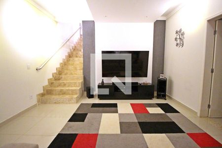 Sala de Estar de casa de condomínio à venda com 3 quartos, 222m² em Swiss Park, Campinas