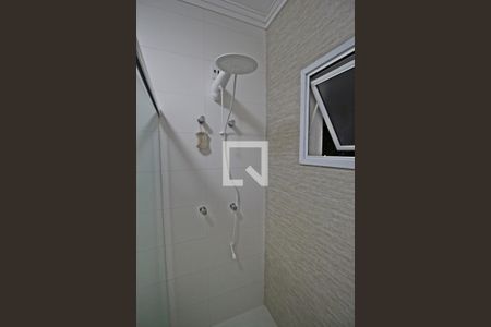 Casa de condomínio à venda com 222m², 3 quartos e 4 vagasBanheiro social (chuveiro)