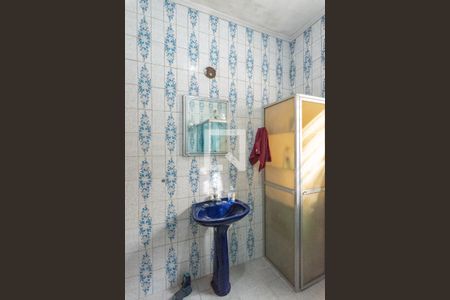 Casa à venda com 300m², 3 quartos e 2 vagas Casa à venda com 300m², 3 quartos e 2 vagasBanheiro Social