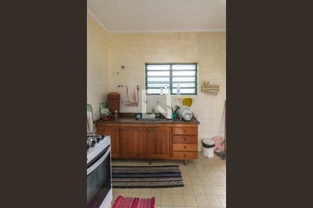 Casa à venda com 300m², 3 quartos e 2 vagas Casa à venda com 300m², 3 quartos e 2 vagasCozinha