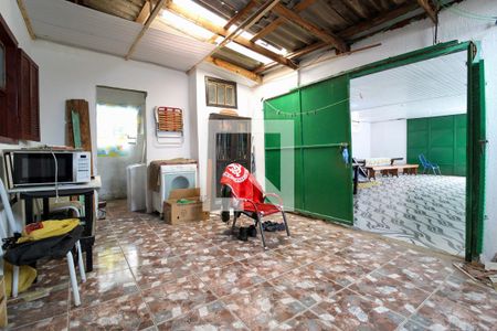 Casa à venda com 290m², 3 quartos e 5 vagas Casa à venda com 290m², 3 quartos e 5 vagasGaragem