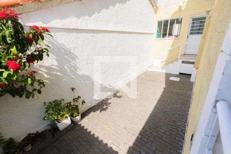 Casa de condomínio à venda com 181m², 3 quartos e 2 vagasGaragem